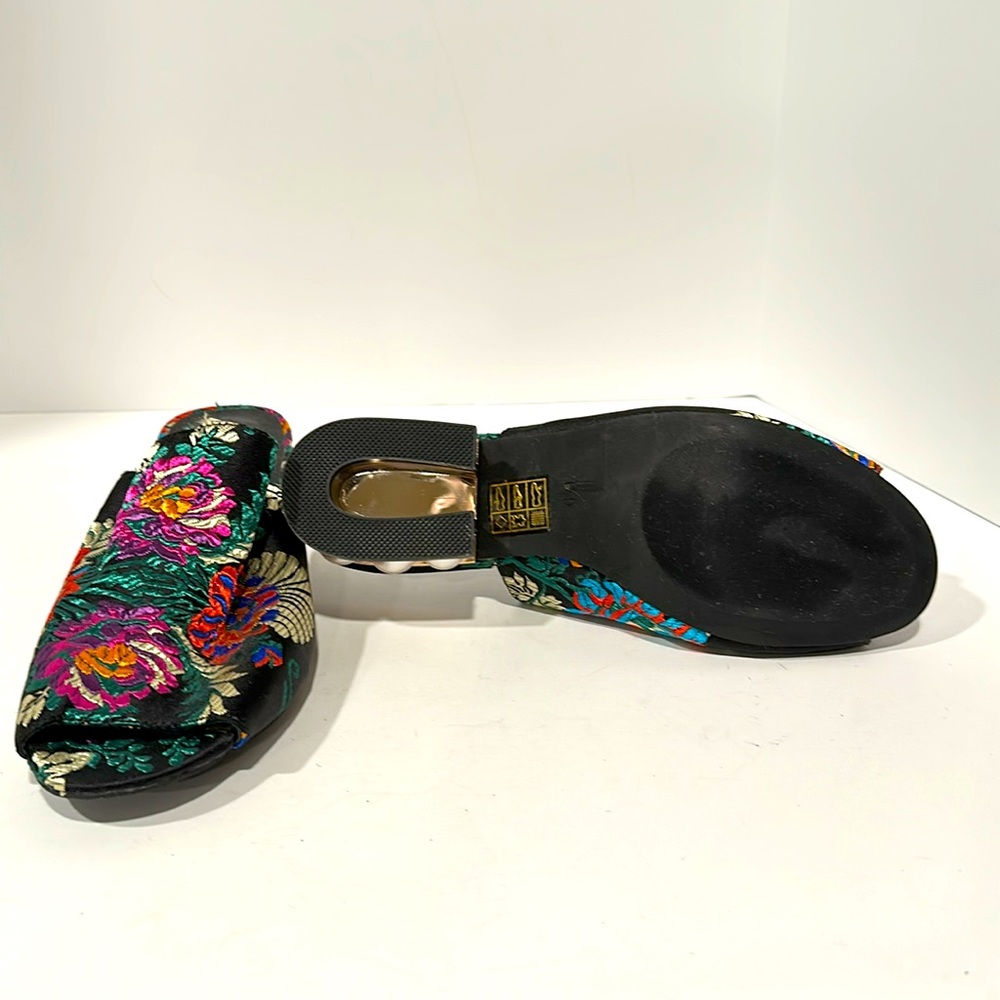 Jeffrey Campbell Fancy Sandal - Picture 2 of 4